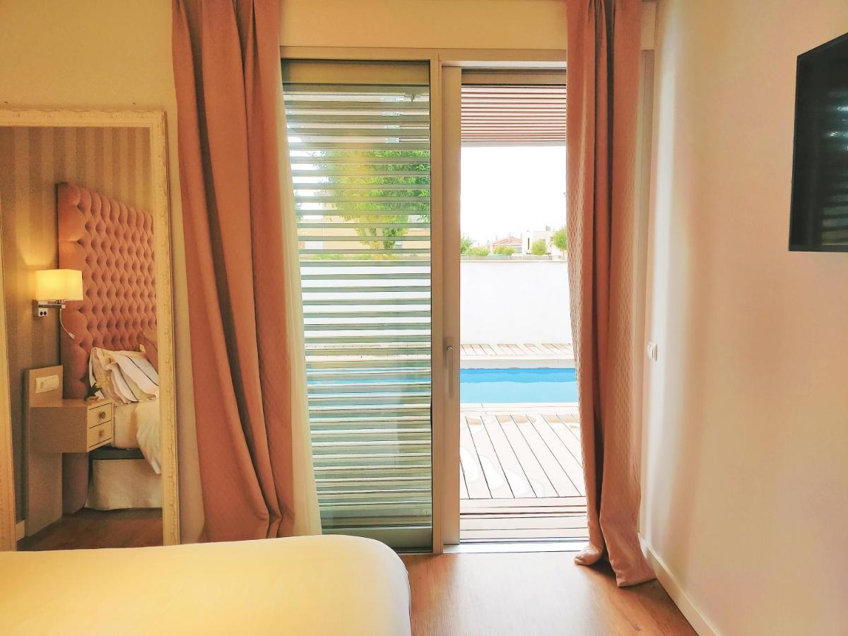 Amanecer Cabrerizos Villa Exteriör bild